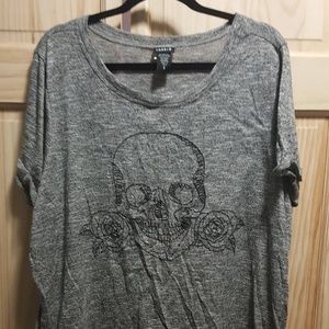 Knit Tee with skull design by Torrid